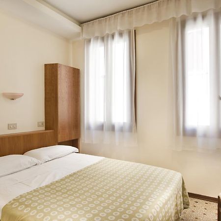 Hotel San Fantin Benátky Pokoj fotografie